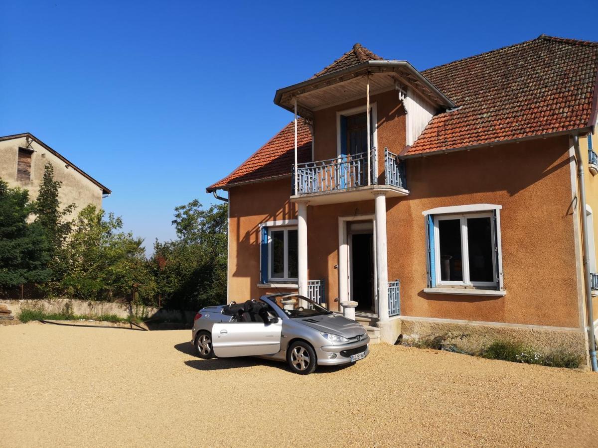 La Maison Fleur De Frangipanier Saint-Genix-sur-Guiers Exterior photo
